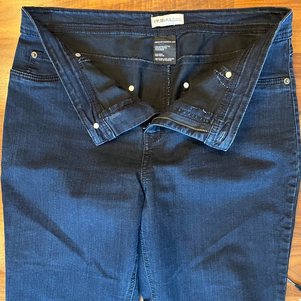 Dark denim skinny-jeans from Tribal Jeans (women’s size-12)